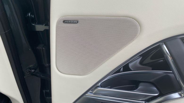 Land Rover Range Rover 3.0 D300 Edition 4dr Auto Diesel Estate